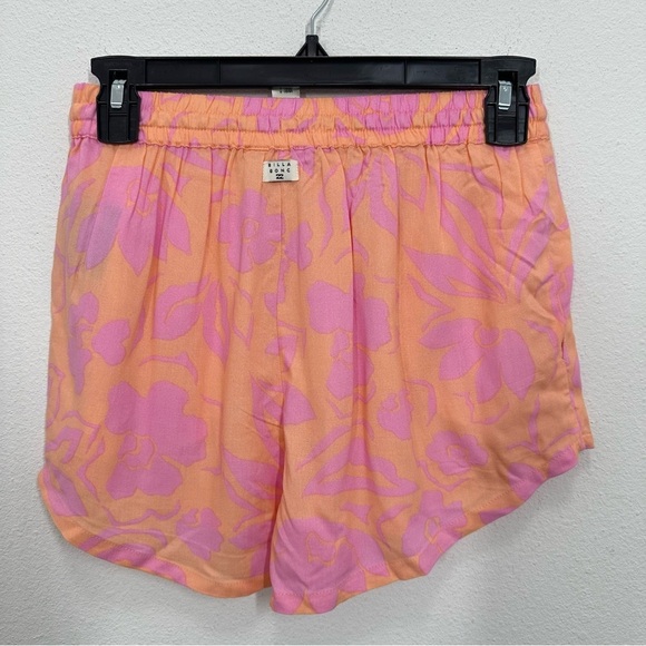 Billabong Women's Shorts Size Small Pink Orange Hawaiian Floral Lightweight NWT - Picture 6 of 6